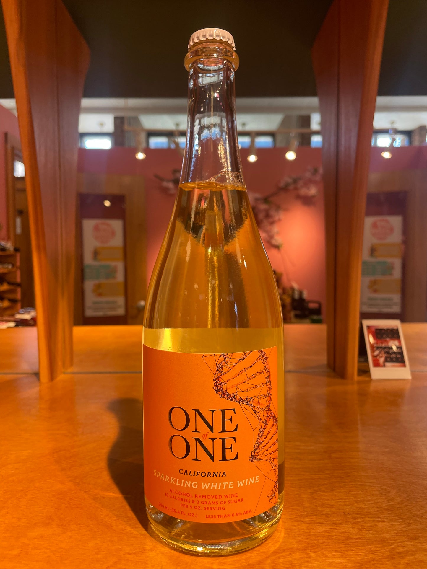 One of One, Non-Alcoholic Sparkling White Wine